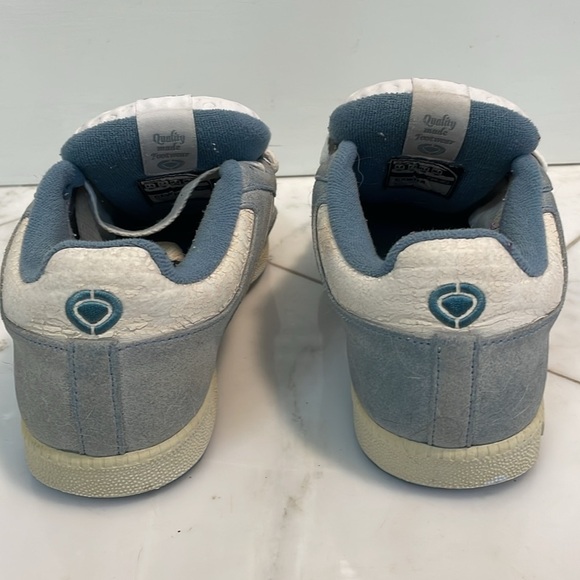 Circa CX114, women’s 9 or men youth 7-7.5, blue gray and white skateboard shoe - Picture 4 of 8